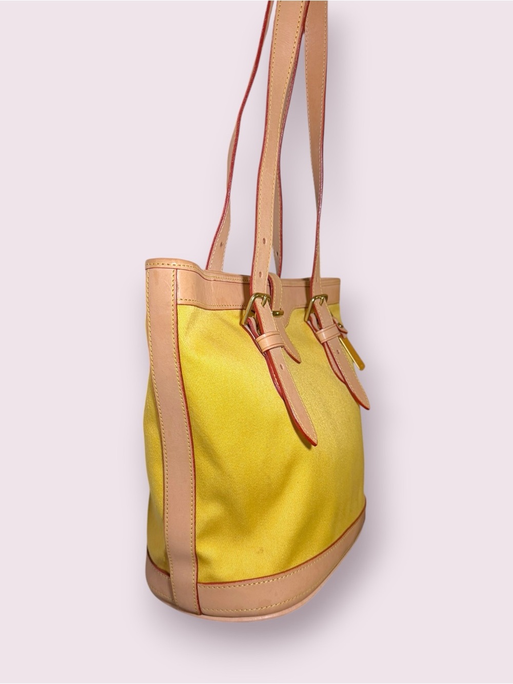 Dooney & Bourke Cabriolet and Vachetta Leather Yellow Bucket Shoulder Purse NEW - Picture 4 of 11